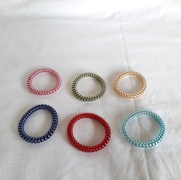 telephone cord hair ties - Picture 2 of 3